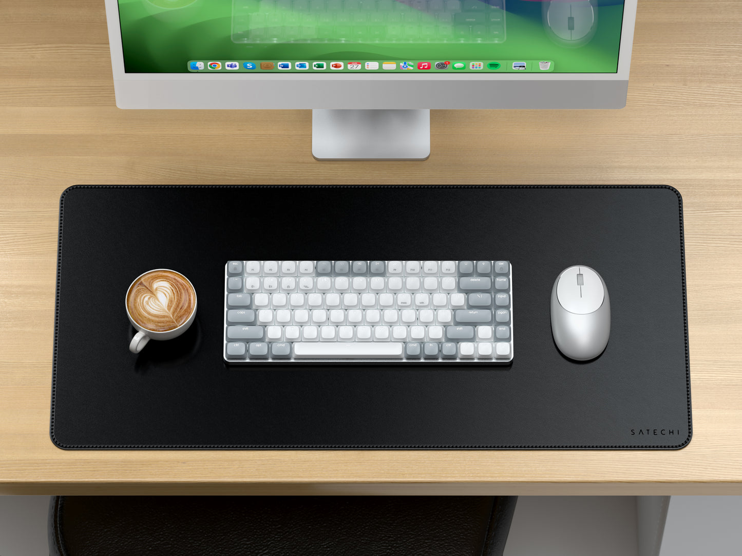 Satechi Vegan - Leather Premium Desk Mat - Black