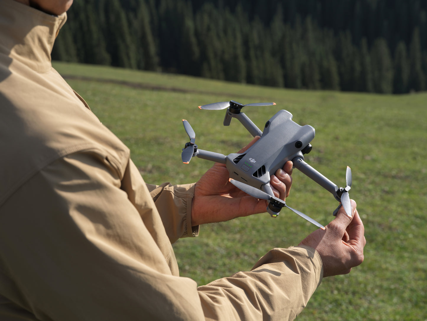 DJI Mini 5 Pro Fly More Combo (DJI RC2)