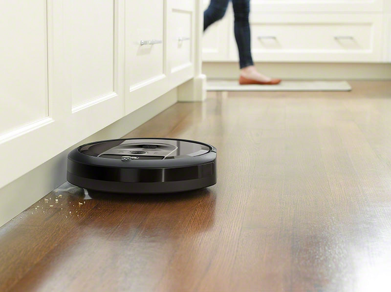 iRobot Roomba i7 Robot Vacuum