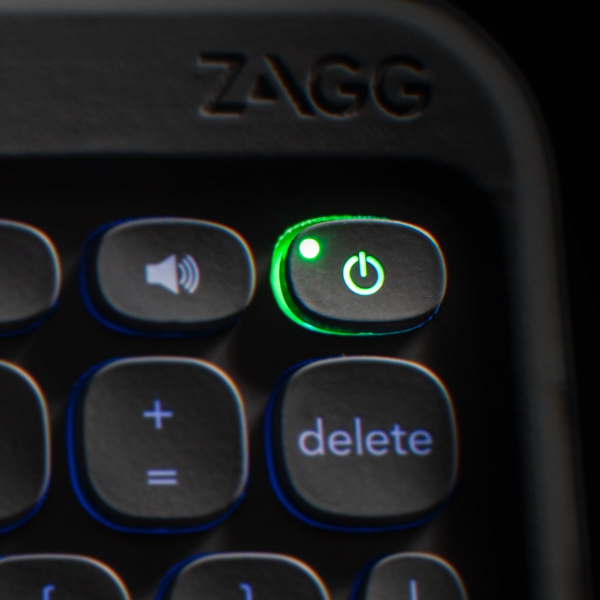 ZAGG Pro Keys with Trackpad for iPad 10.2-inch (7th/8th/9th gen)