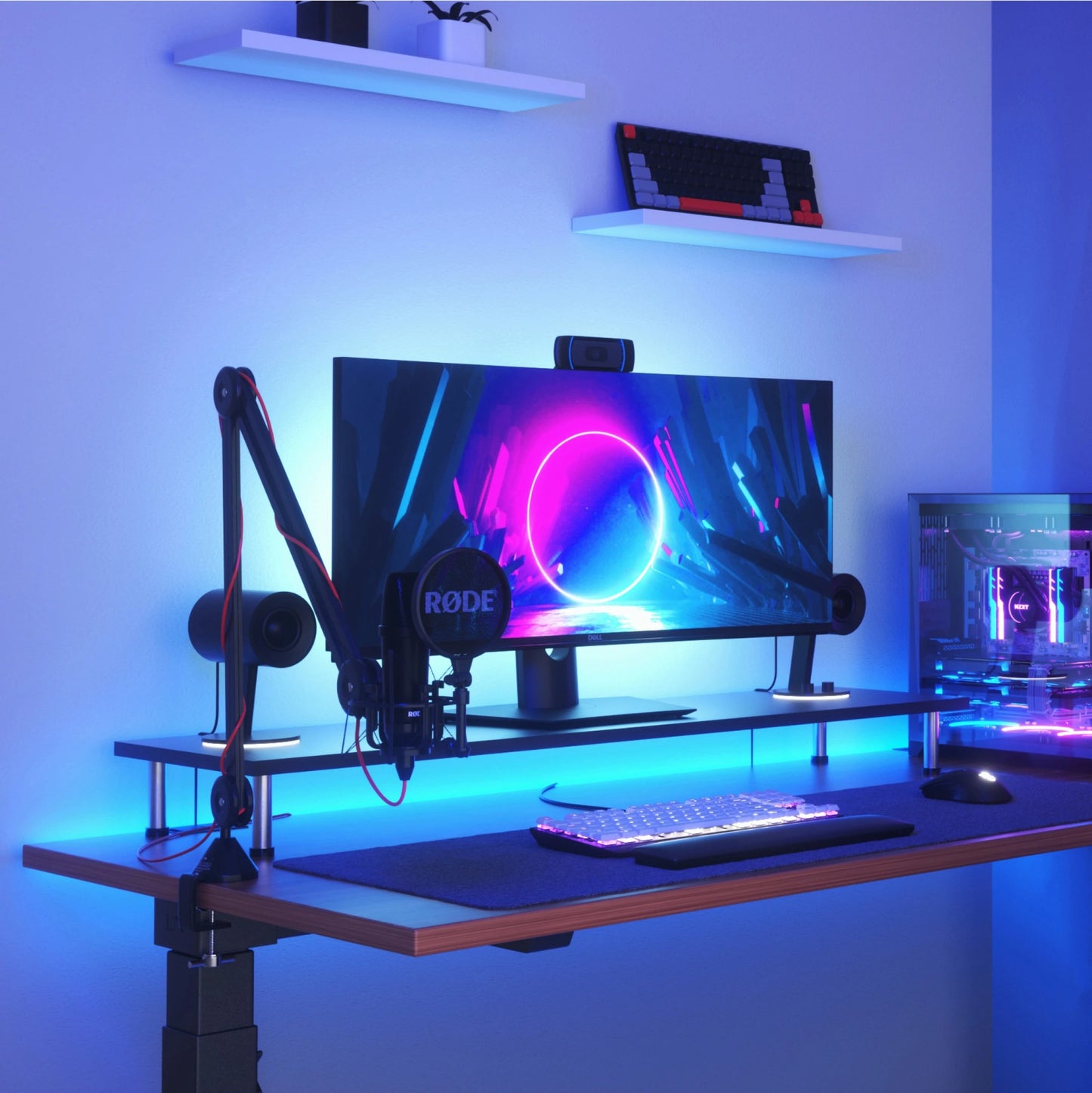Nanoleaf Essentials Matter Lightstrip Starter Kit 2M