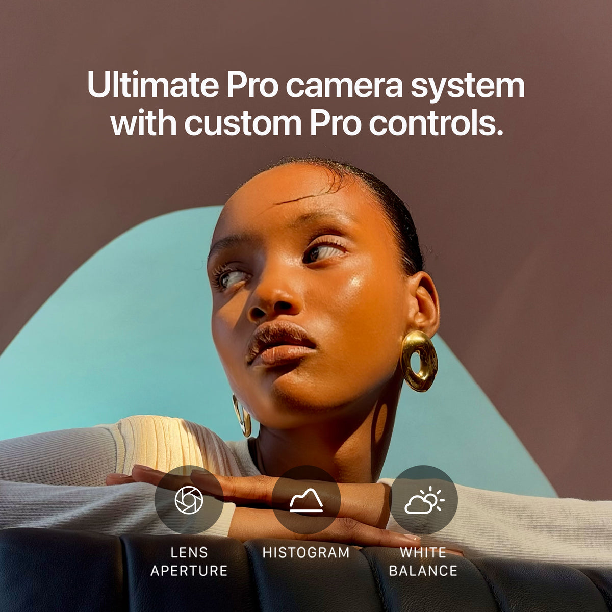 iPhone_18_Pro_Glacier_PDP_Image_Position_3__en-WW