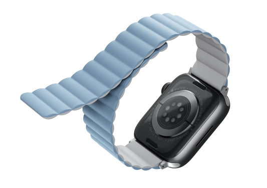 Uniq Revix Magnetic Silicone Band for Apple Watch 41/40/38mm - White/Blue